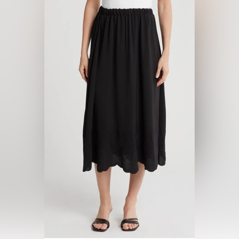 NWT Adrianna Papell Size M Black A-Line‎ Skirt